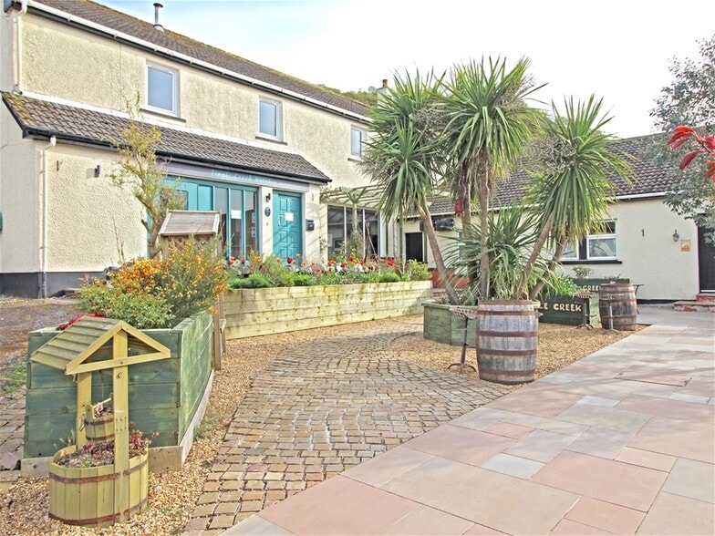 Tingle Creek Hotel, Kyle for sale - Building Photo - Image 2 of 30