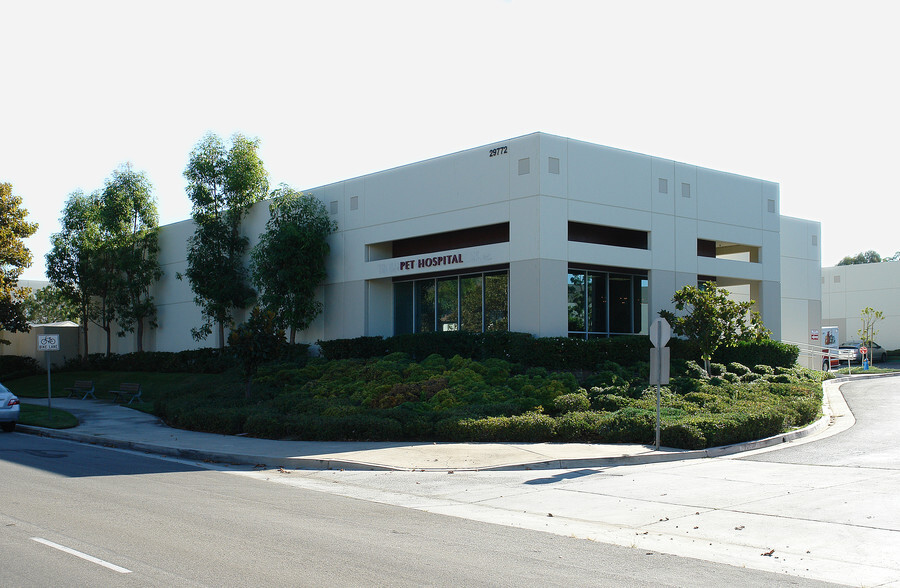 29772 Avenida De Las Banderas, Rancho Santa Margarita, CA for lease - Primary Photo - Image 2 of 5