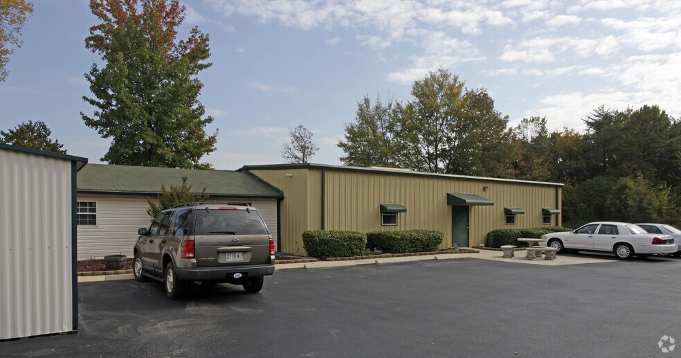 7616 Lee Hwy Chattanooga Tn 37421 Property Record Loopnet Com