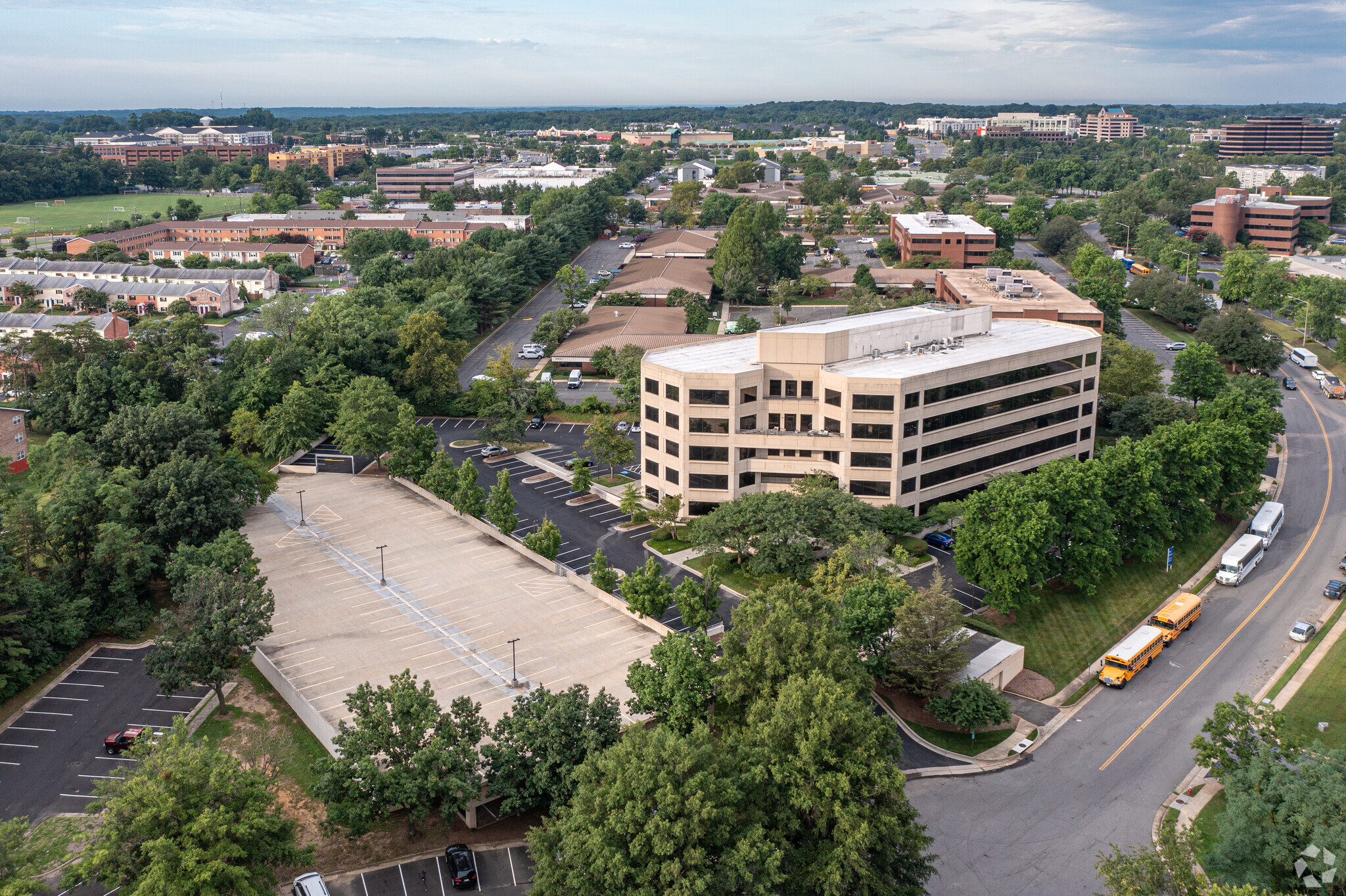 3701 Pender Dr, Fairfax, VA 22030 - Premier Corporate Center | LoopNet