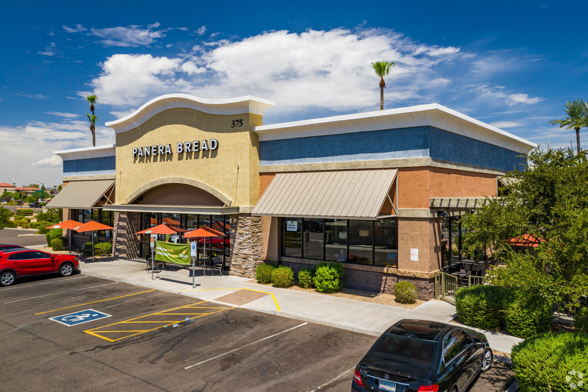 N 7th St E Bell Rd, Phoenix, AZ 85022 Bell Towne Centre