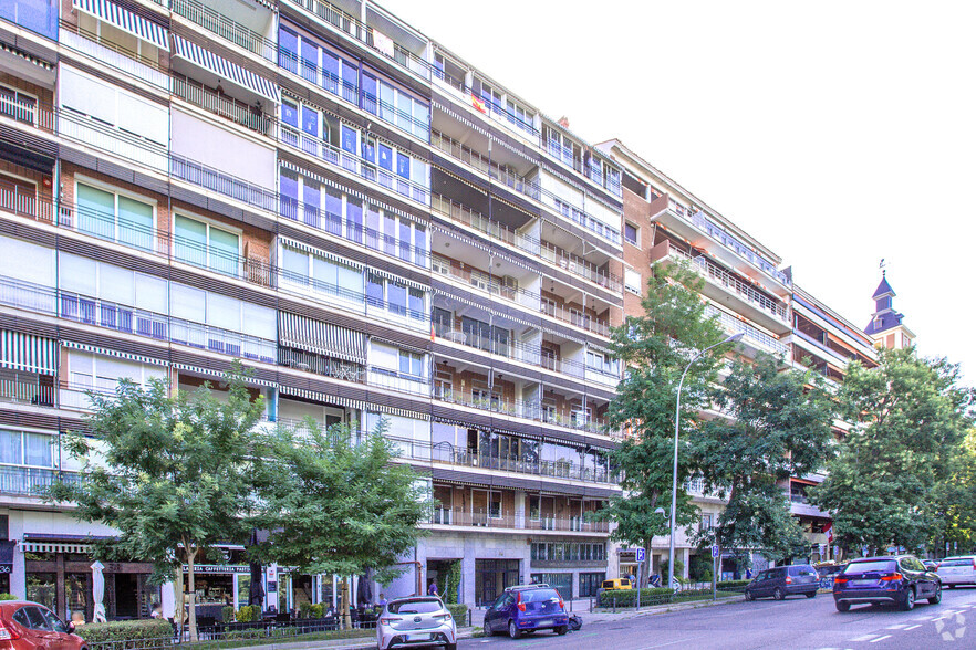 Paseo del Pintor Rosales, 34, Madrid, Madrid for sale - Primary Photo - Image 1 of 2