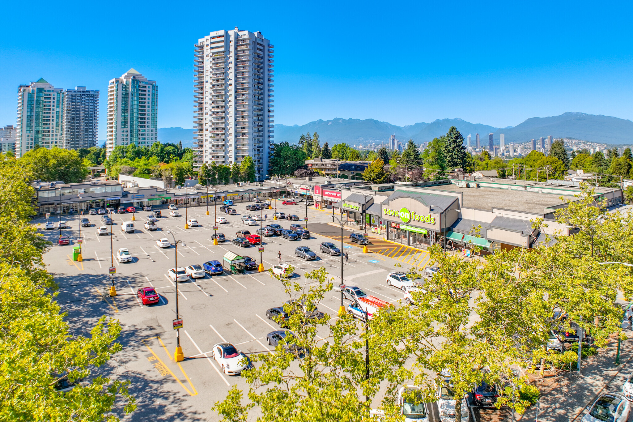 4429-4469 Kingsway, Burnaby, BC for lease Building Photo- Image 1 of 6