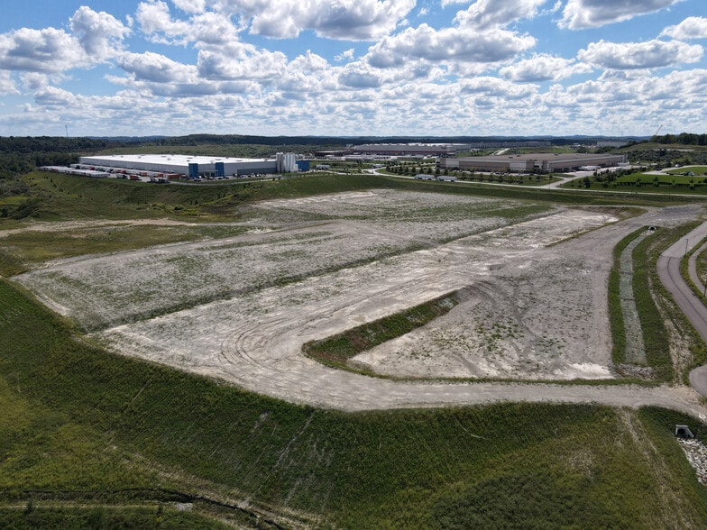 155 Solar Dr, Imperial, PA for lease - Building Photo - Image 3 of 6