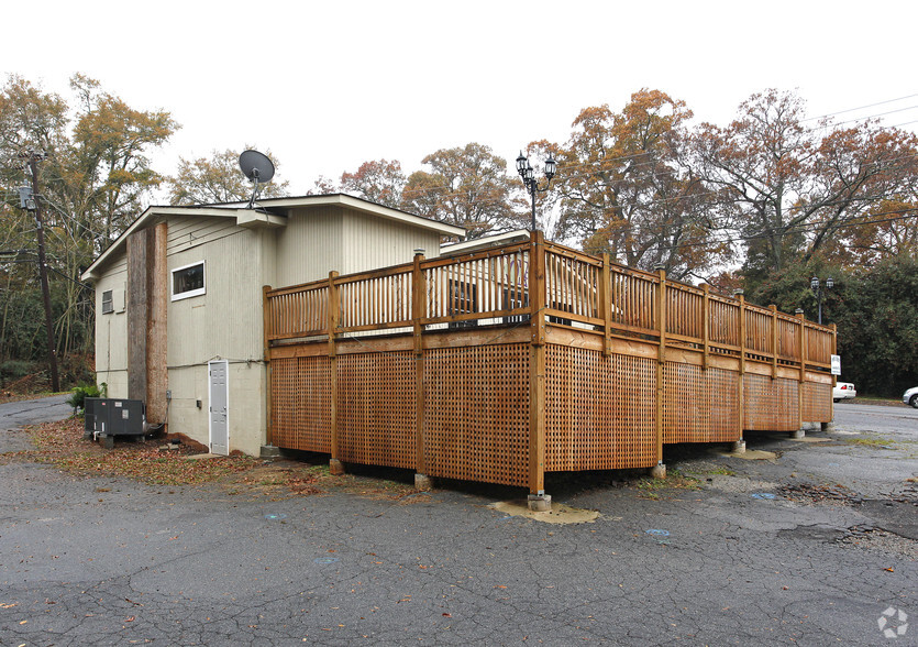 659 Atlanta St, Roswell, GA for lease - Building Photo - Image 2 of 2