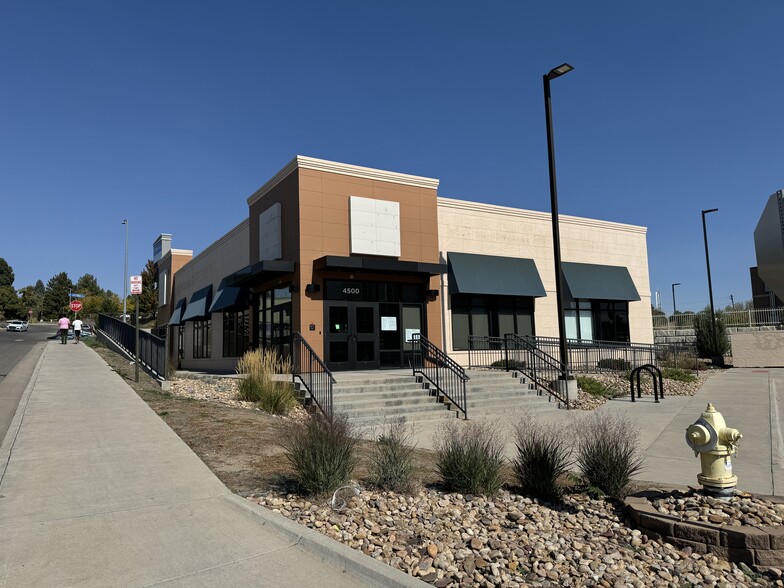 4500 Leetsdale Dr, Glendale, CO for lease - Building Photo - Image 1 of 1