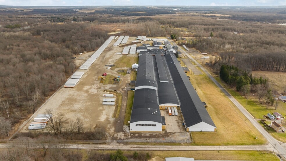 16123 Armour St NE, Alliance, OH for lease - Building Photo - Image 2 of 36