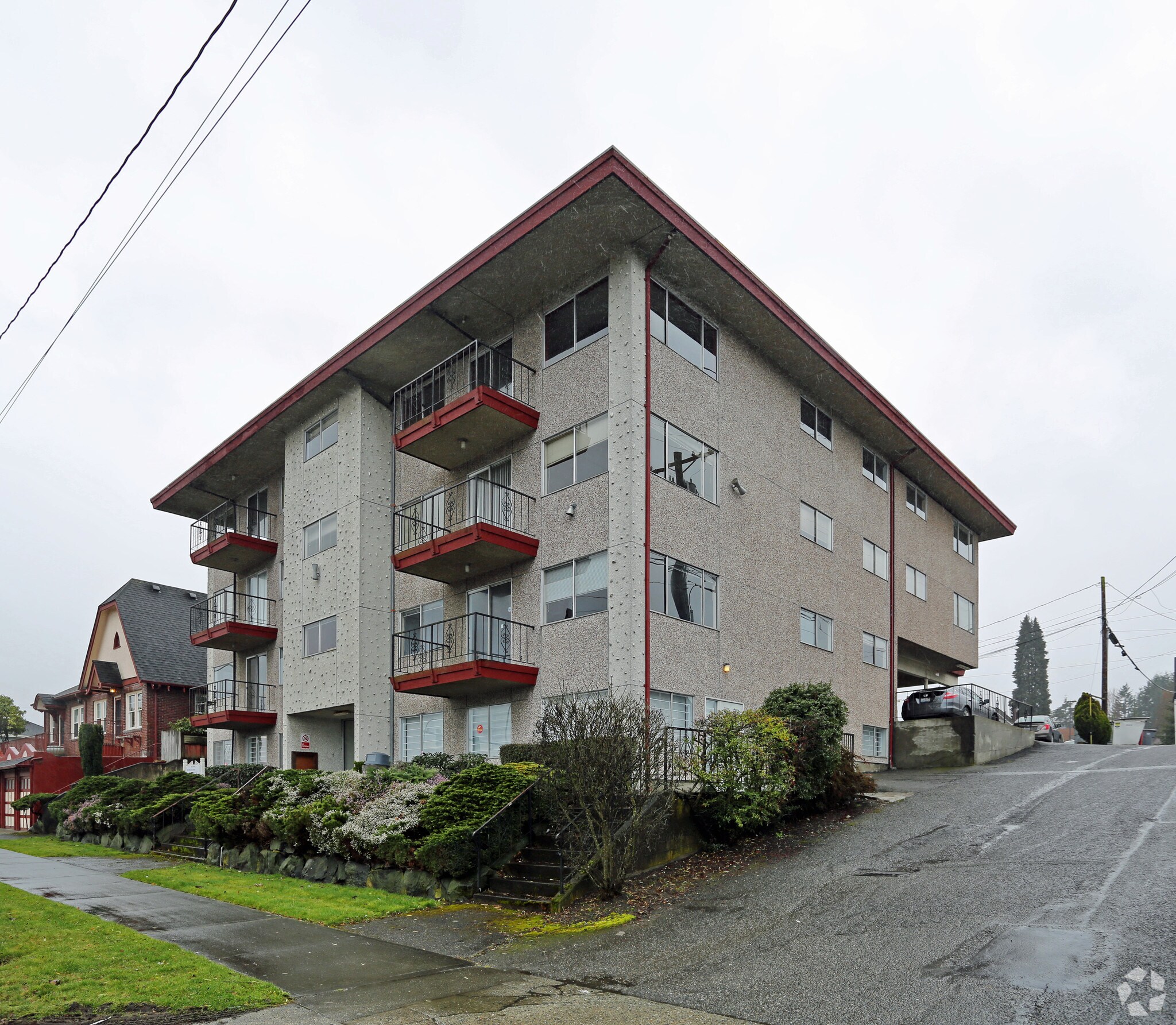 1114 Pacific Ave, Everett, WA for sale Primary Photo- Image 1 of 1