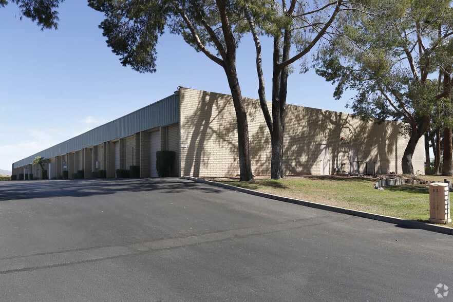 2420 W 1st St, Tempe, AZ for lease - Building Photo - Image 1 of 5