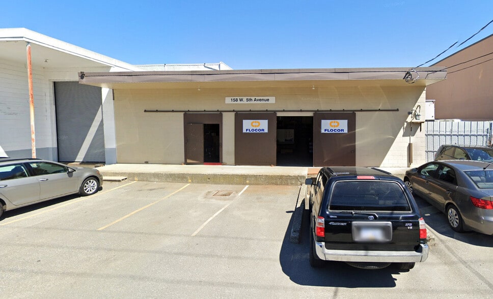 158 W 5th Ave, Vancouver, BC for lease - Building Photo - Image 3 of 12