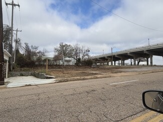 More details for 2224 Southern Ave, Memphis, TN - Retail for Sale