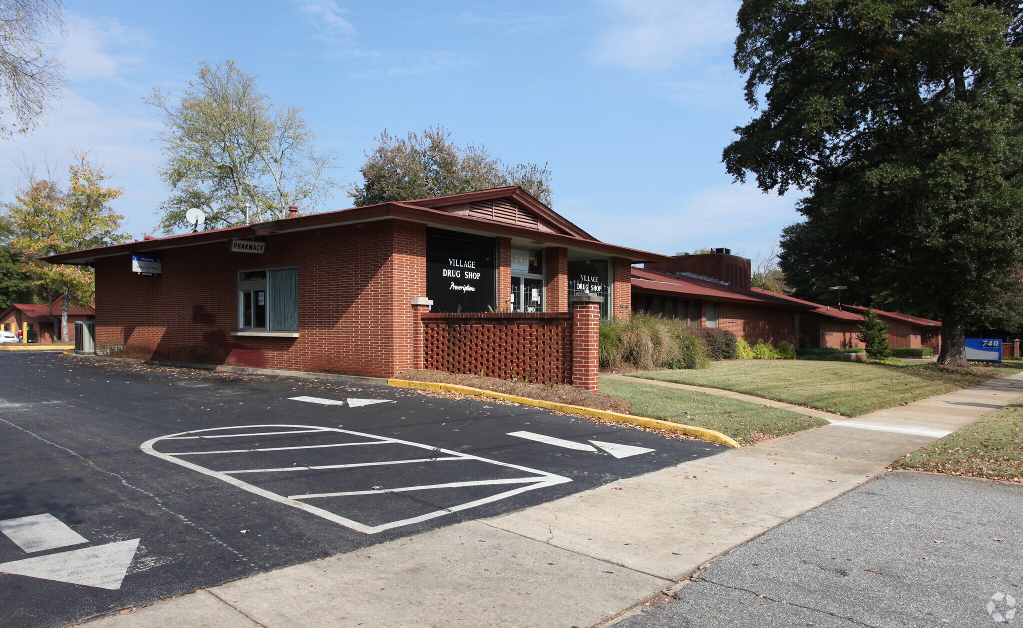 740 Prince Ave, Athens, GA for sale Primary Photo- Image 1 of 1