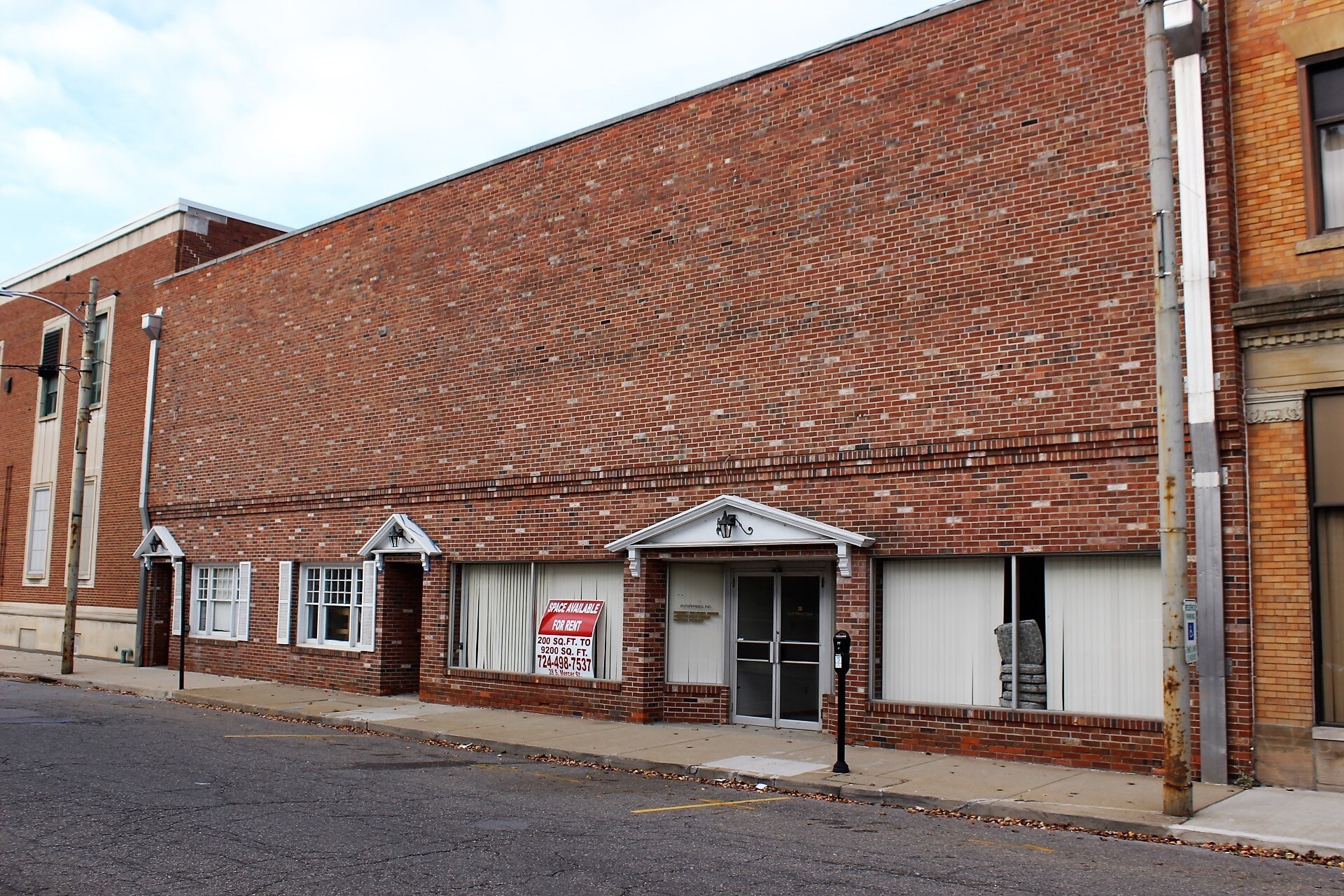28 S Mercer St, New Castle, PA for sale Building Photo- Image 1 of 1