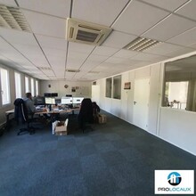 Office in Meylan for lease Interior Photo- Image 2 of 8