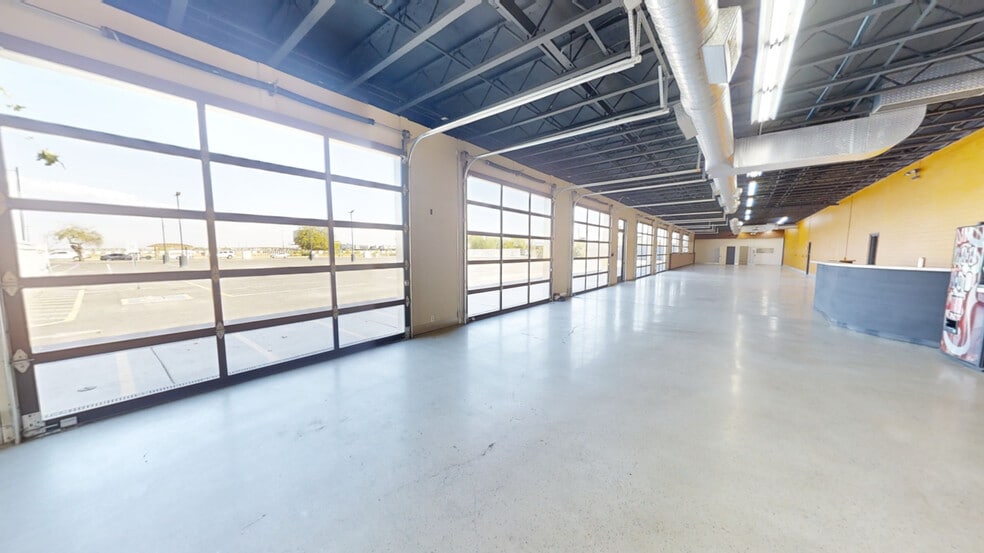 1000 N McClintock Dr, Tempe, AZ for sale - Building Photo - Image 3 of 8