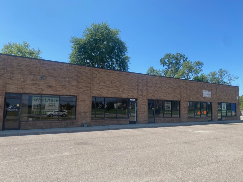 16700-16950 Allen Rd, Taylor, MI for lease - Building Photo - Image 3 of 7