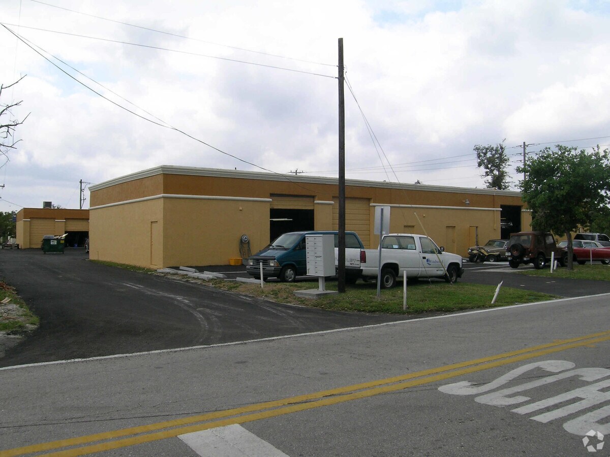 View Photo