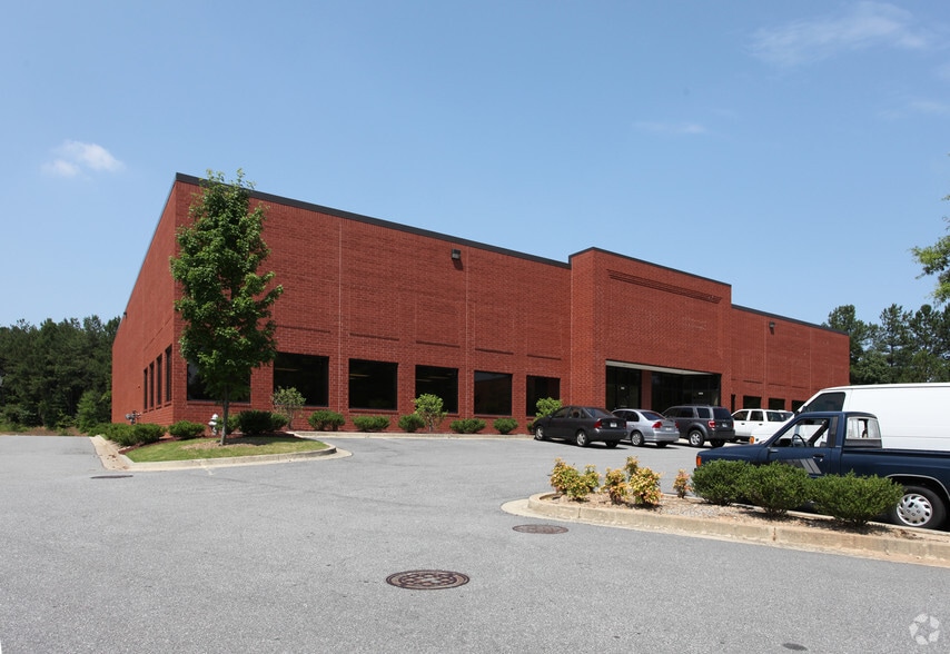 3005 Center Pl, Norcross, GA for lease - Primary Photo - Image 1 of 4