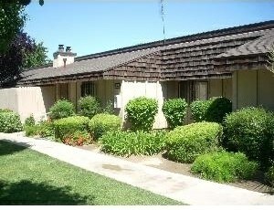 1221 N Peach Ave, Fresno, CA for sale Primary Photo- Image 1 of 1