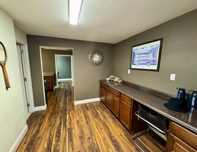 1590 Rollins Rd, Burlingame, CA for lease Interior Photo- Image 2 of 7