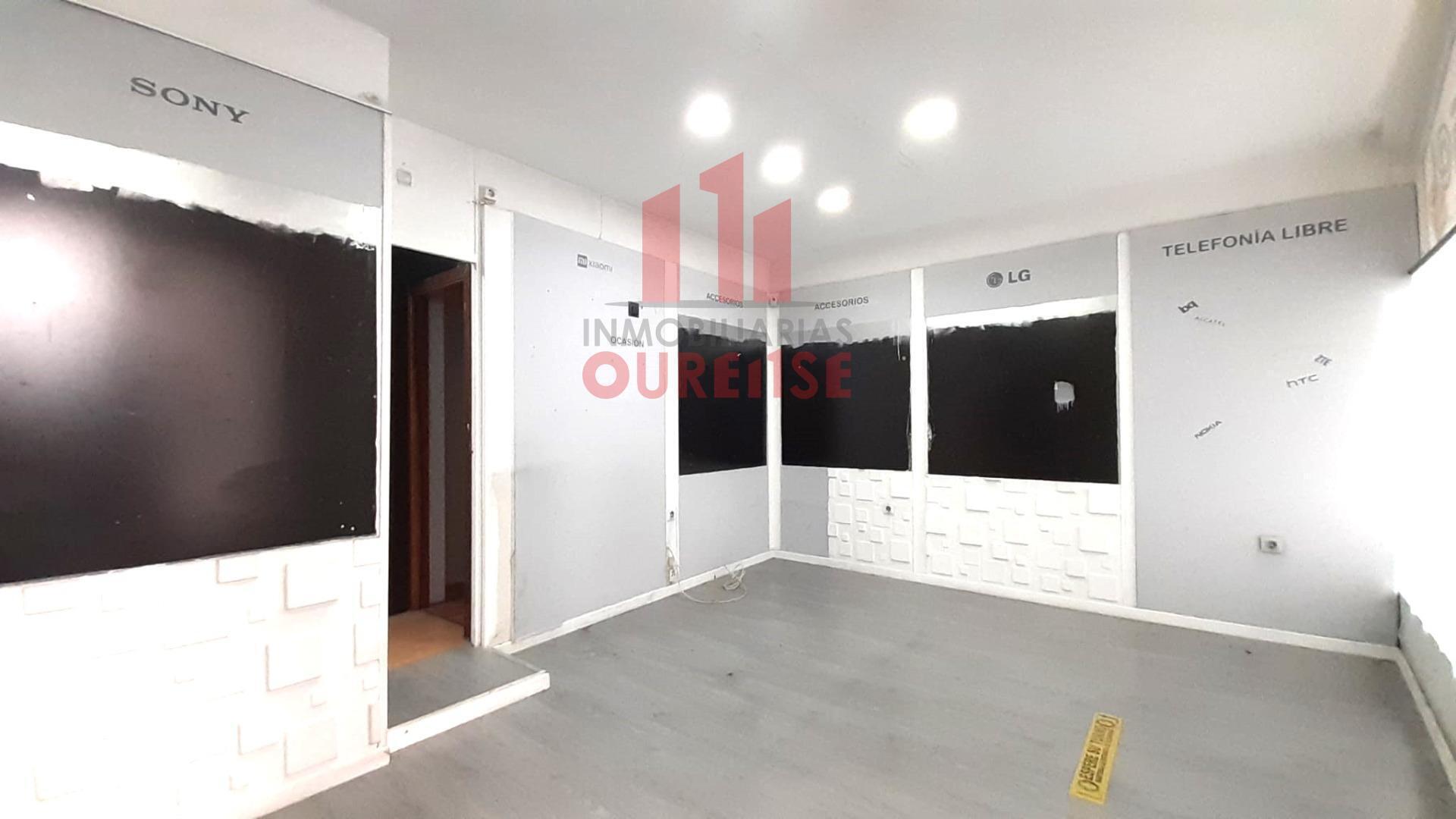 Retail in Ourense, Orense for lease Building Photo- Image 1 of 9