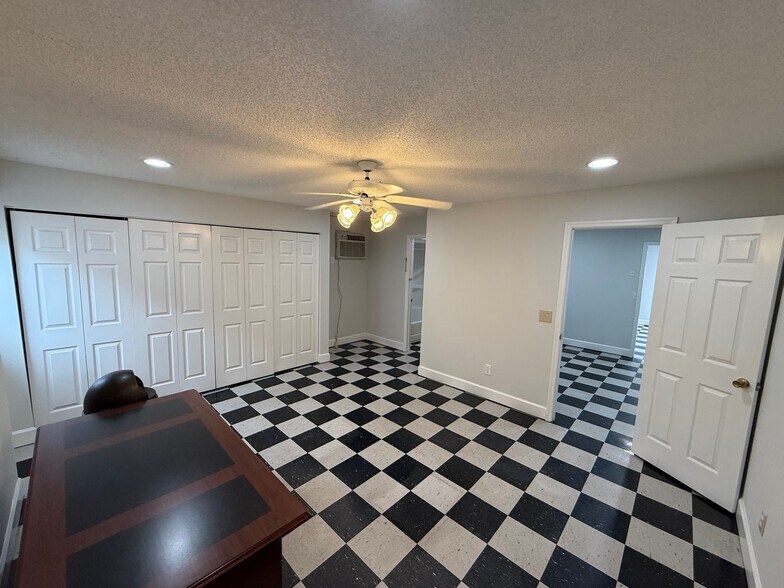 2124 Frederick Rd, Opelika, AL for lease - Building Photo - Image 2 of 12