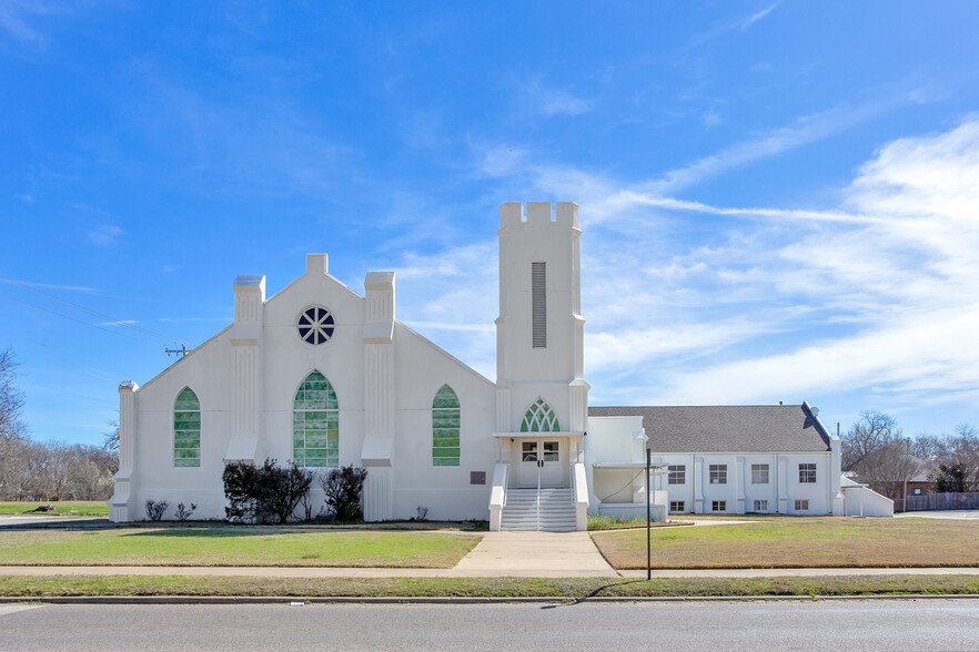 224 S 9th St, Durant, OK for sale - Building Photo - Image 1 of 1