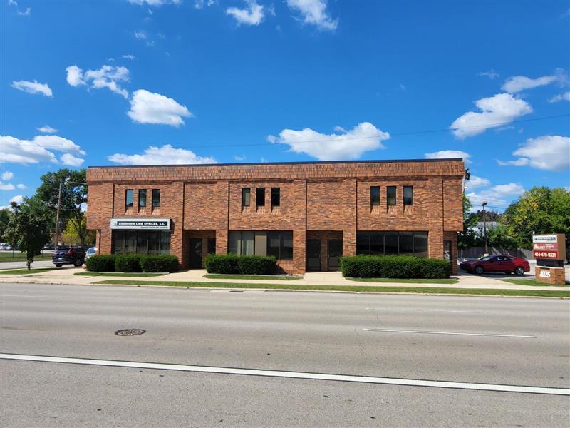 1025 S 108th St, Milwaukee, WI 53214 - Office for Sale | LoopNet