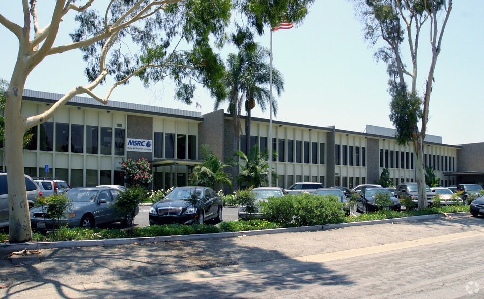 3200-3300 E Spring St, Long Beach, CA for lease - Building Photo - Image 1 of 6