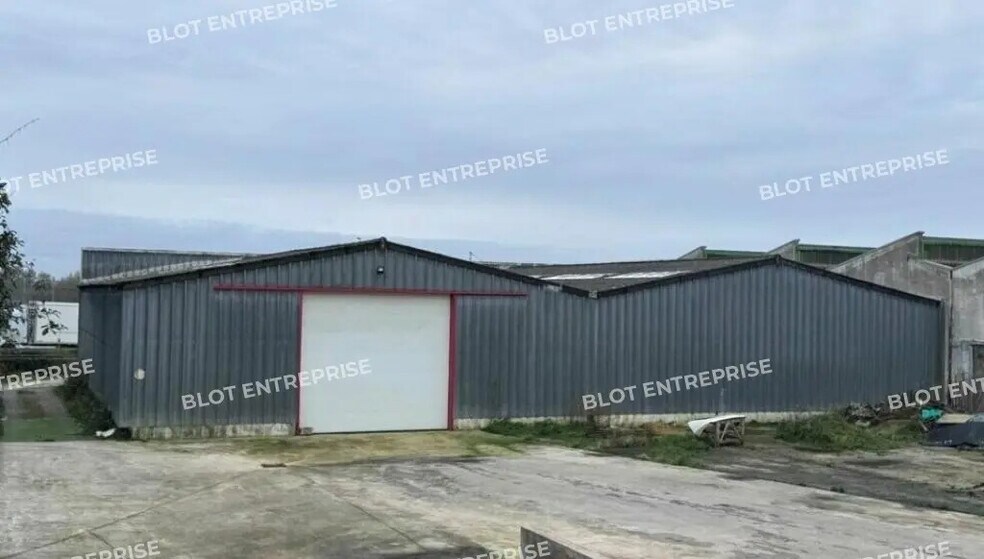 Flex in Lorient for lease - Building Photo - Image 1 of 4