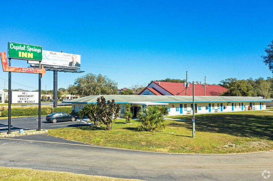 6736 Gall Blvd, Zephyrhills, FL for sale - Primary Photo - Image 1 of 1