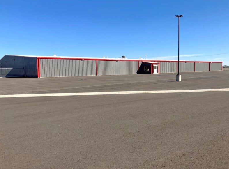 3700 N Quincy St, Plainview, TX for sale - Building Photo - Image 1 of 1