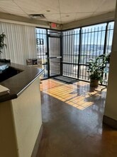 2514 N 33rd Ave, Phoenix, AZ for lease Building Photo- Image 2 of 5