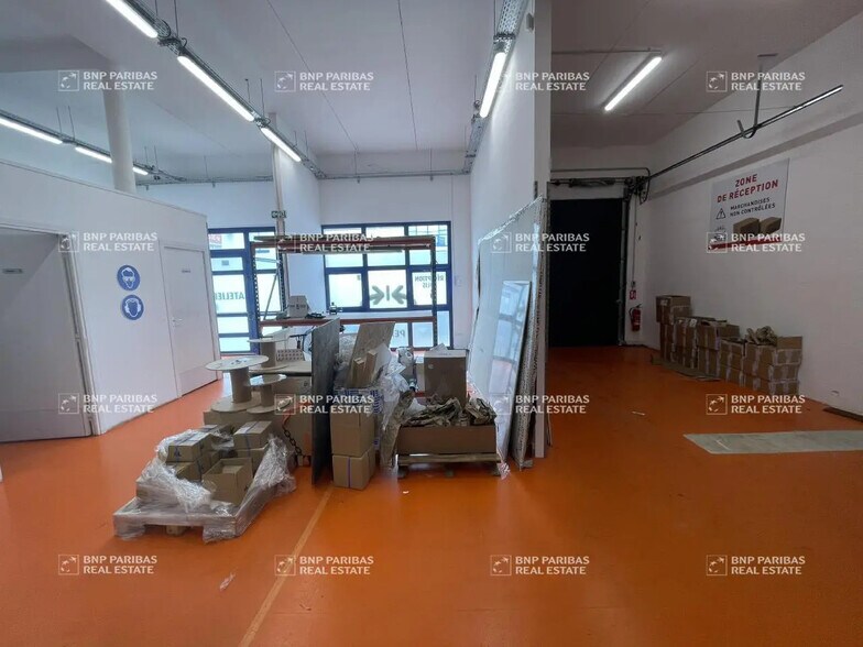 Flex in Croissy-Beaubourg for sale - Interior Photo - Image 1 of 5