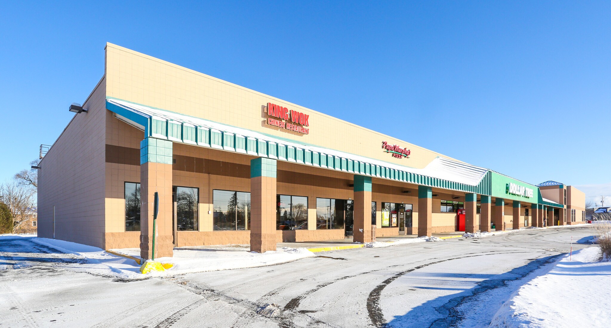 2213-2235 Calumet Dr, Sheboygan, WI for sale Primary Photo- Image 1 of 1