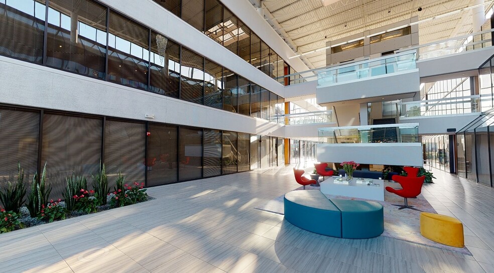 2300 Maitland Center Pky, Maitland, FL for lease - Matterport 3D Scan - Image 2 of 12