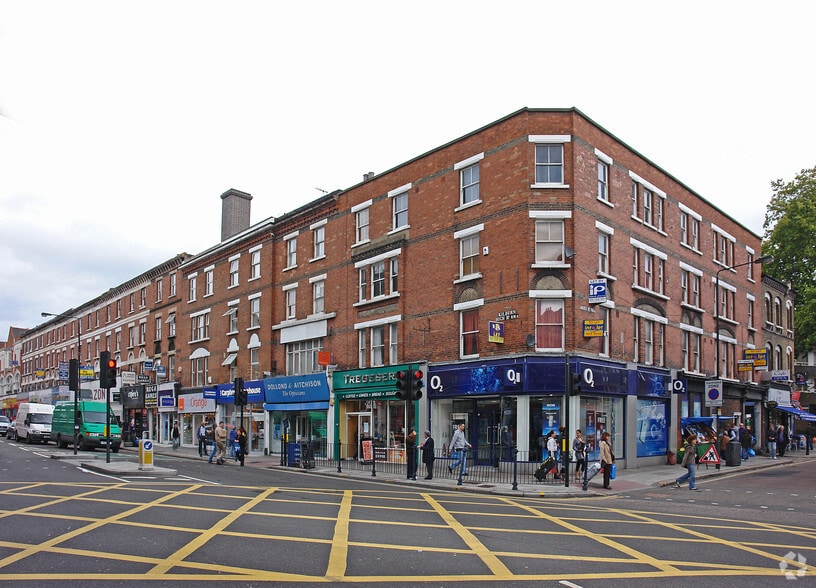 140 Kilburn High Rd, London for sale - Building Photo - Image 2 of 2