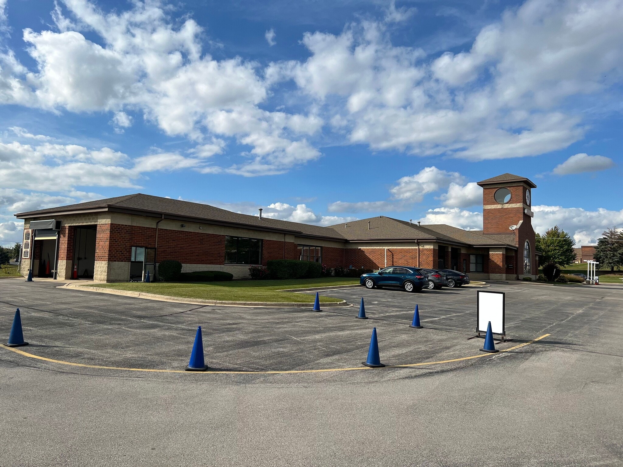 2120 Main St, Batavia, IL for sale Building Photo- Image 1 of 8