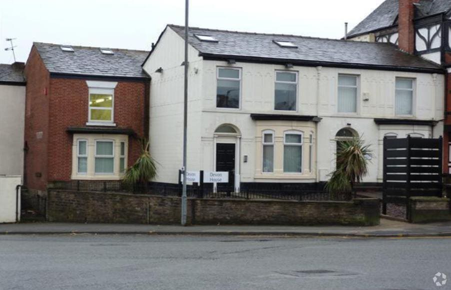 1 Chorley New Rd, Bolton for sale Primary Photo- Image 1 of 1