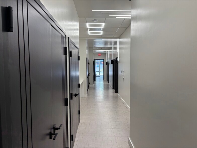 485-491 Kings Hwy, Brooklyn, NY for lease - Interior Photo - Image 3 of 3