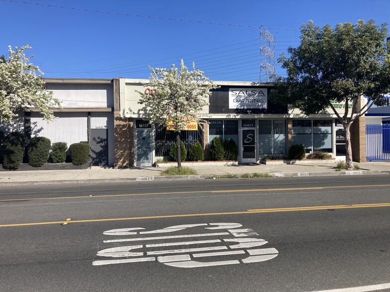 10425-10429 Burbank Blvd, North Hollywood, CA for sale - Building Photo - Image 1 of 1