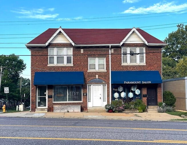 2173-2175 S Big Bend Blvd, Saint Louis, MO for lease - Building Photo - Image 1 of 3