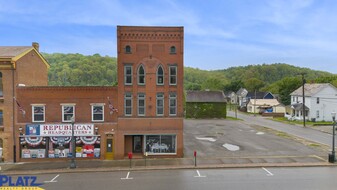 Reduced Price! Lisbon, OH - Parking Garage