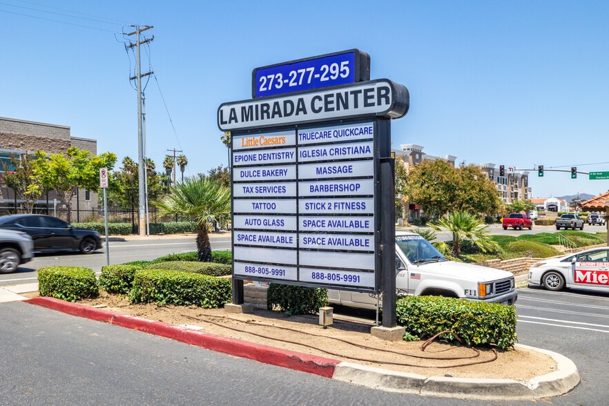 277 S Rancho Santa Fe Rd, San Marcos, CA for lease - Pylon Photo - Image 2 of 13