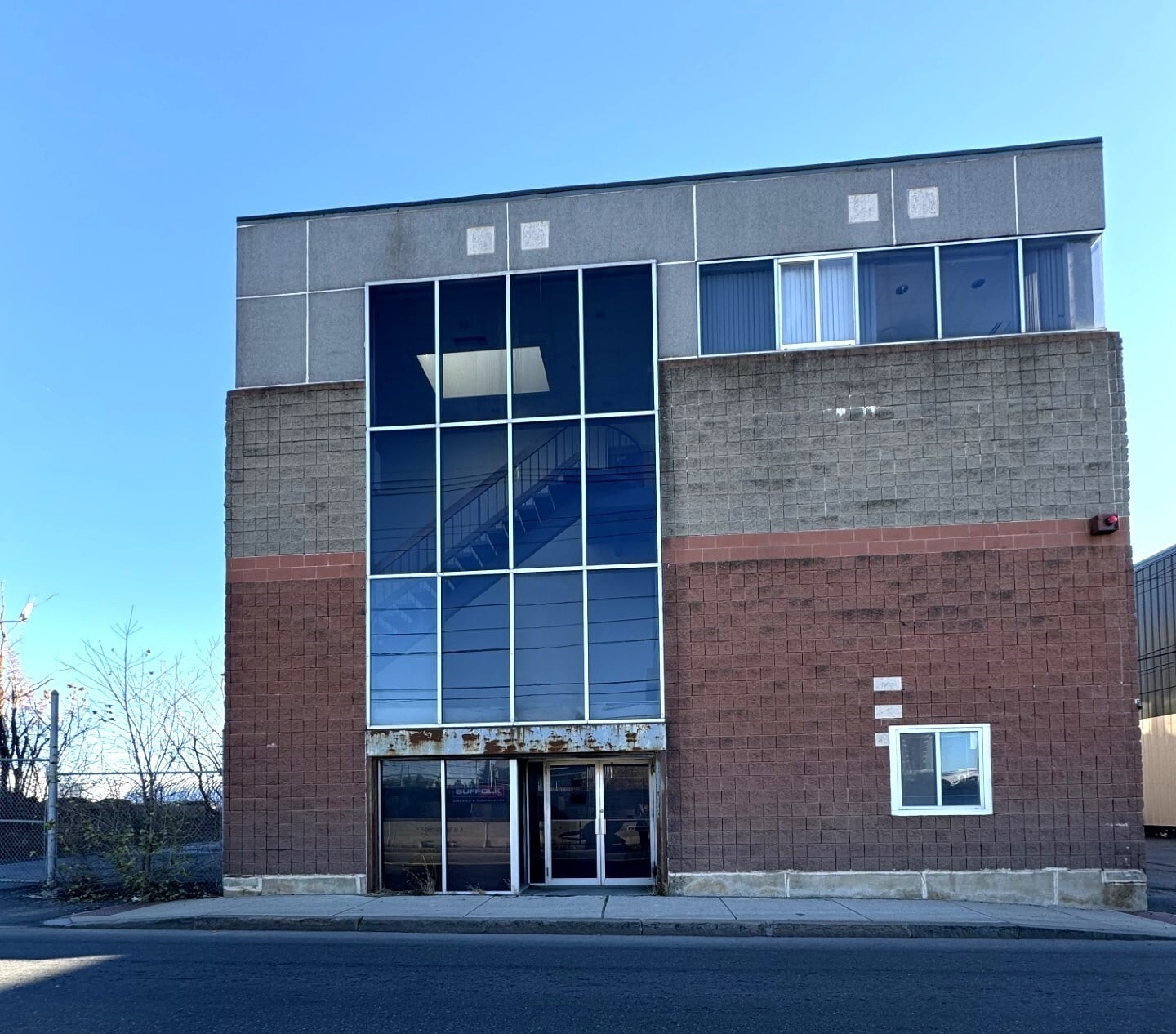 4 Betty St, Everett, MA for lease Primary Photo- Image 1 of 44