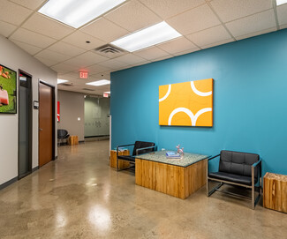 More details for 9535 Forest Ln, Dallas, TX - Coworking for Lease