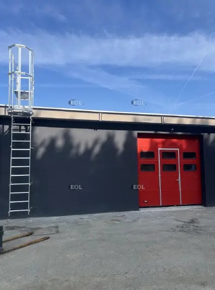 Flex in Maurepas for sale - Building Photo - Image 2 of 25