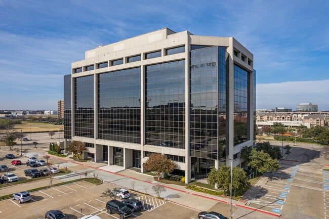 More details for 5615 Highpoint Dr, Irving, TX - Office for Lease