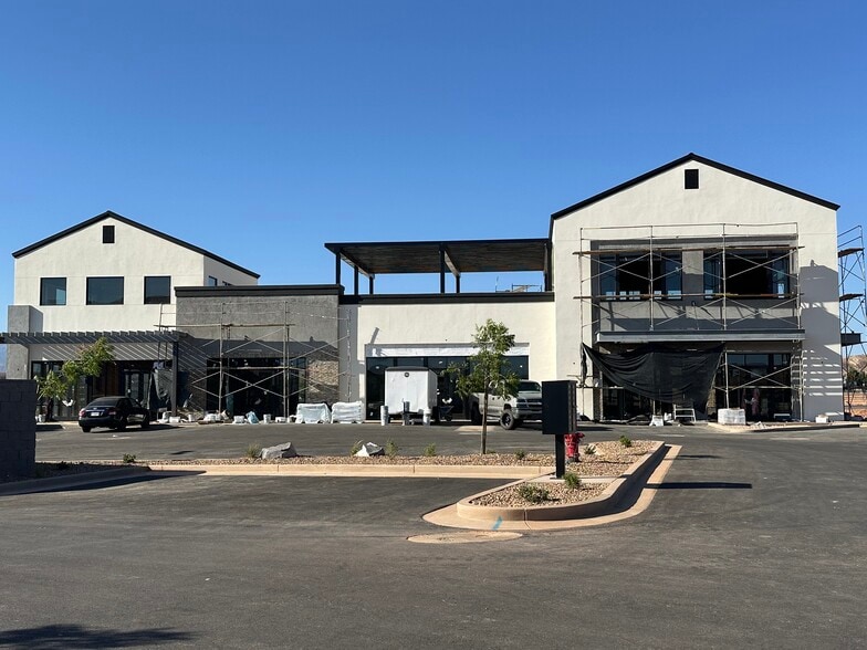 767 E Hayfield Dr, Washington, UT for lease - Building Photo - Image 2 of 7