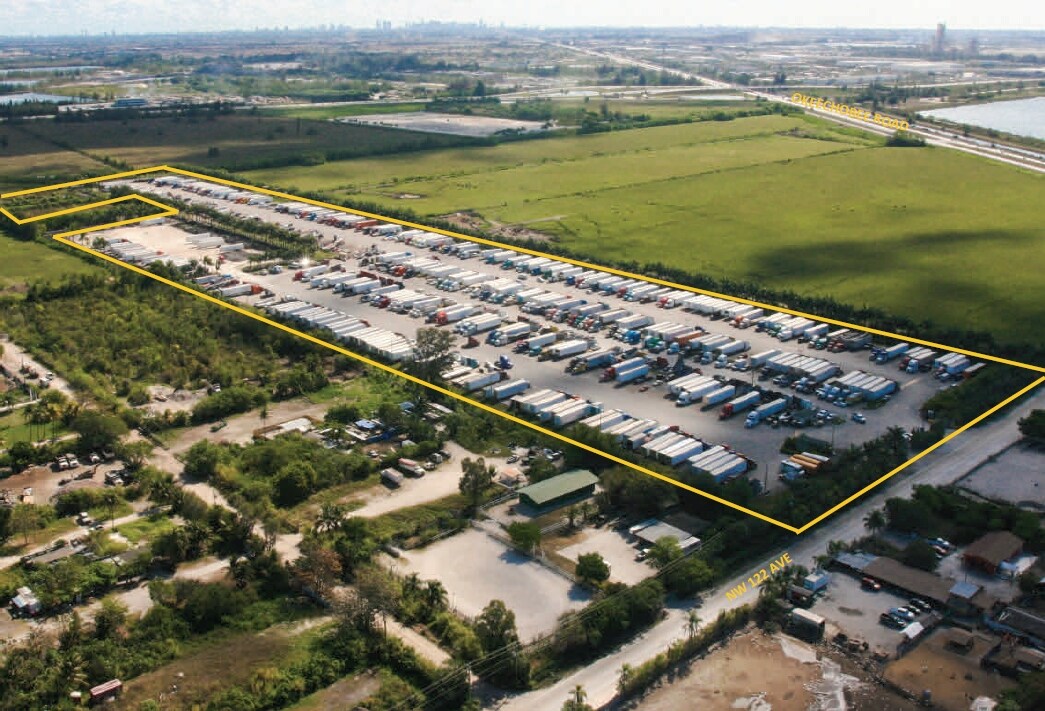 15545 NW 122nd Ave, Miami, FL for sale Primary Photo- Image 1 of 1